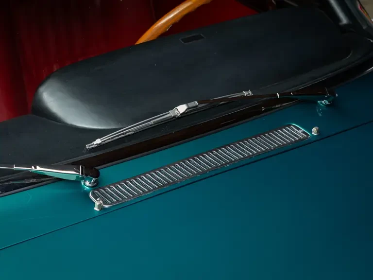 1966 Ferrari 330 GT 2+2 - Image 28 of 31