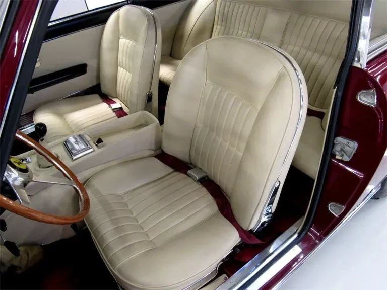 1966 Ferrari 330 GT 2+2 - Image 10 of 15