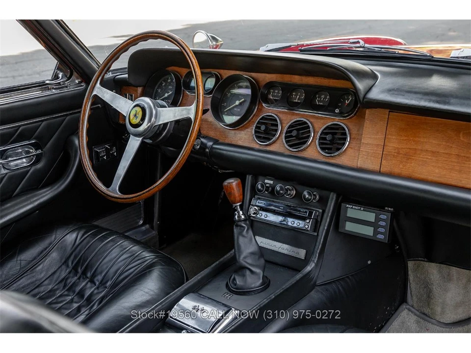 1966 Ferrari 330 GT 2+2 - Image 25 of 31
