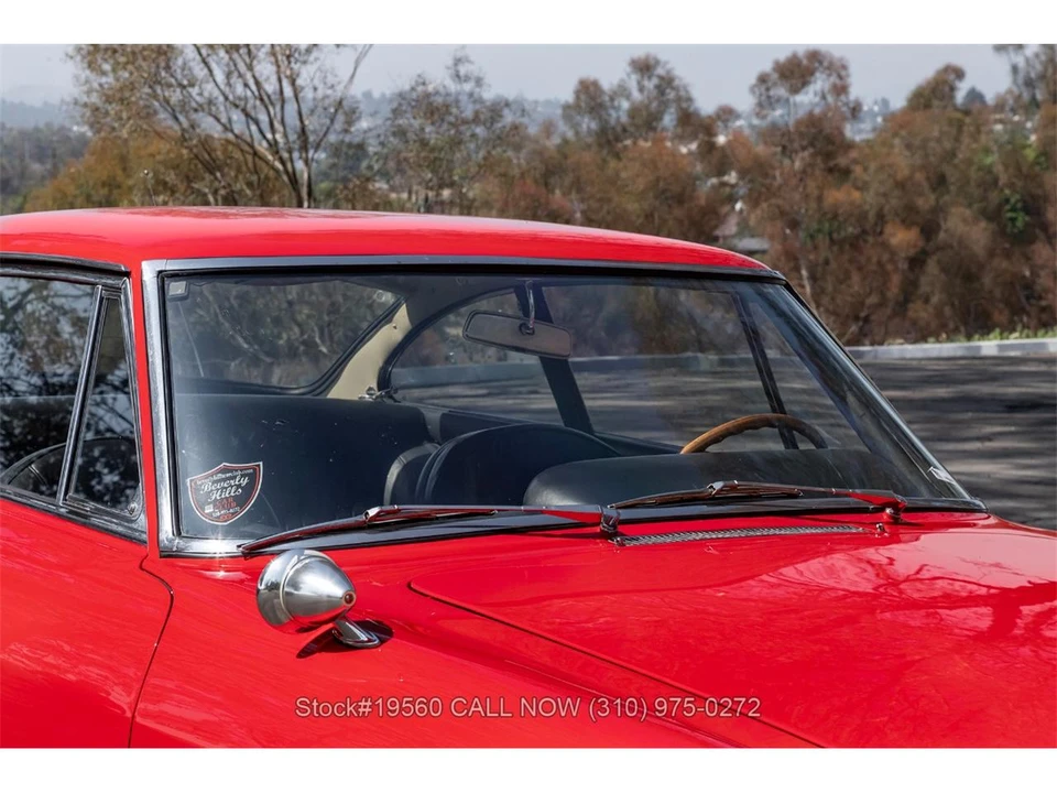 1966 Ferrari 330 GT 2+2 - Image 12 of 31