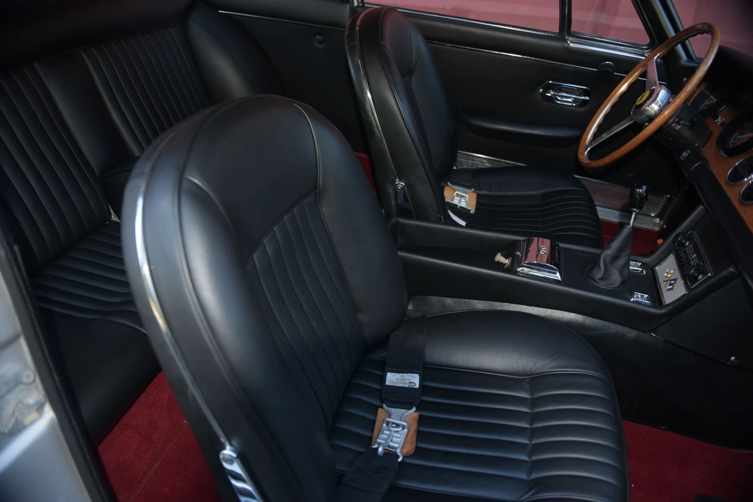 1966 Ferrari 330 GT 2+2 - Image 29 of 31