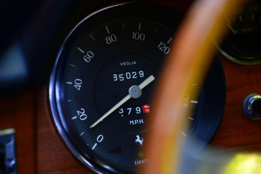 1966 Ferrari 330 GT 2+2 - Image 23 of 31
