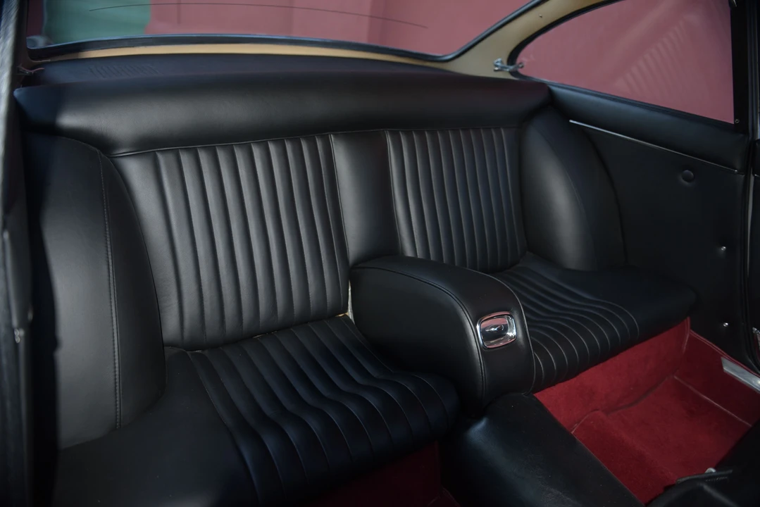 1966 Ferrari 330 GT 2+2 - Image 30 of 31