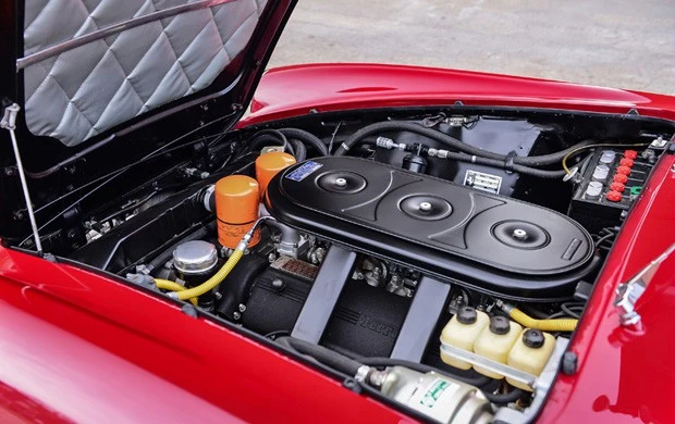 1966 Ferrari 330 GTC & GTS - Image 15 of 15