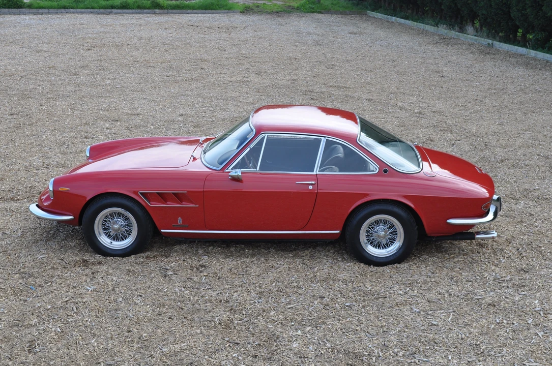 1966 Ferrari 330 GTC & GTS - Image 8 of 10