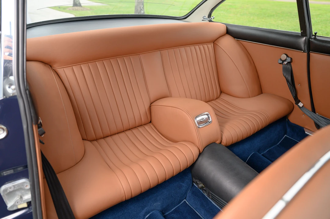 1966 Ferrari 330 GT 2+2 - Image 18 of 31