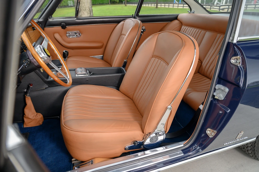 1966 Ferrari 330 GT 2+2 - Image 2 of 31