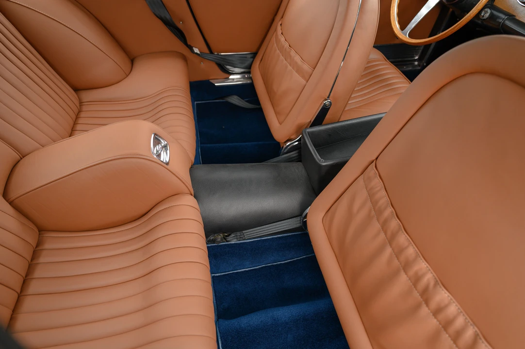 1966 Ferrari 330 GT 2+2 - Image 17 of 31