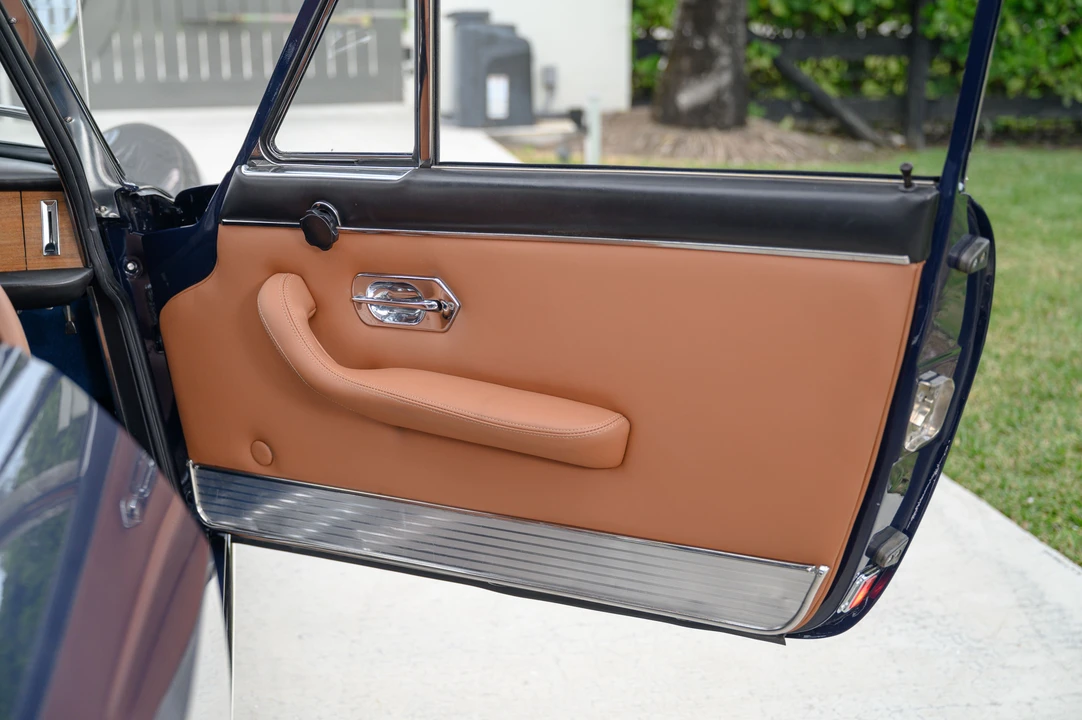 1966 Ferrari 330 GT 2+2 - Image 22 of 31
