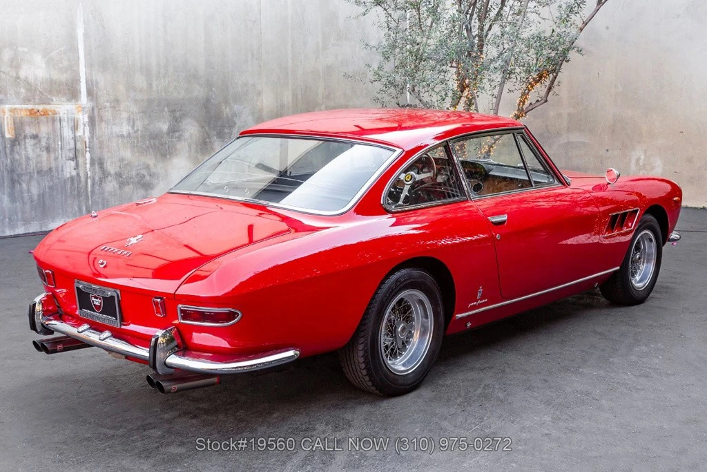 1966 Ferrari 330 GT 2+2 - Image 6 of 12