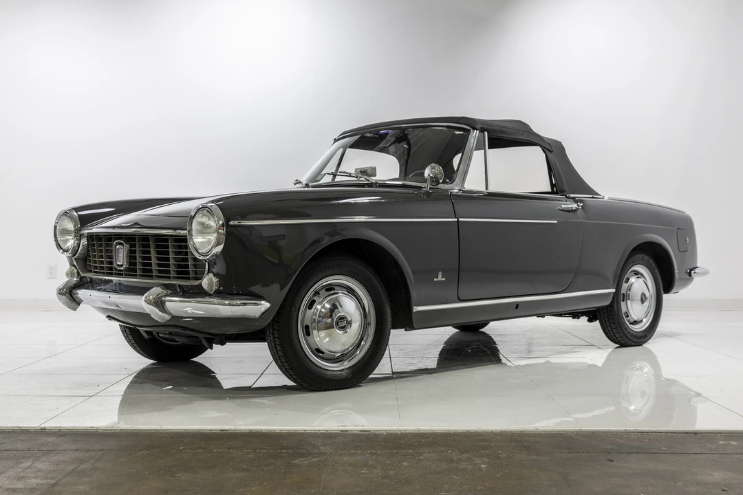 1966 Fiat Pininfarina Coupe & Cabriolet 2nd Gen - Image 2 of 31