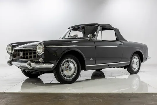 1966 Fiat 1500 Cabriolet 5-Speed