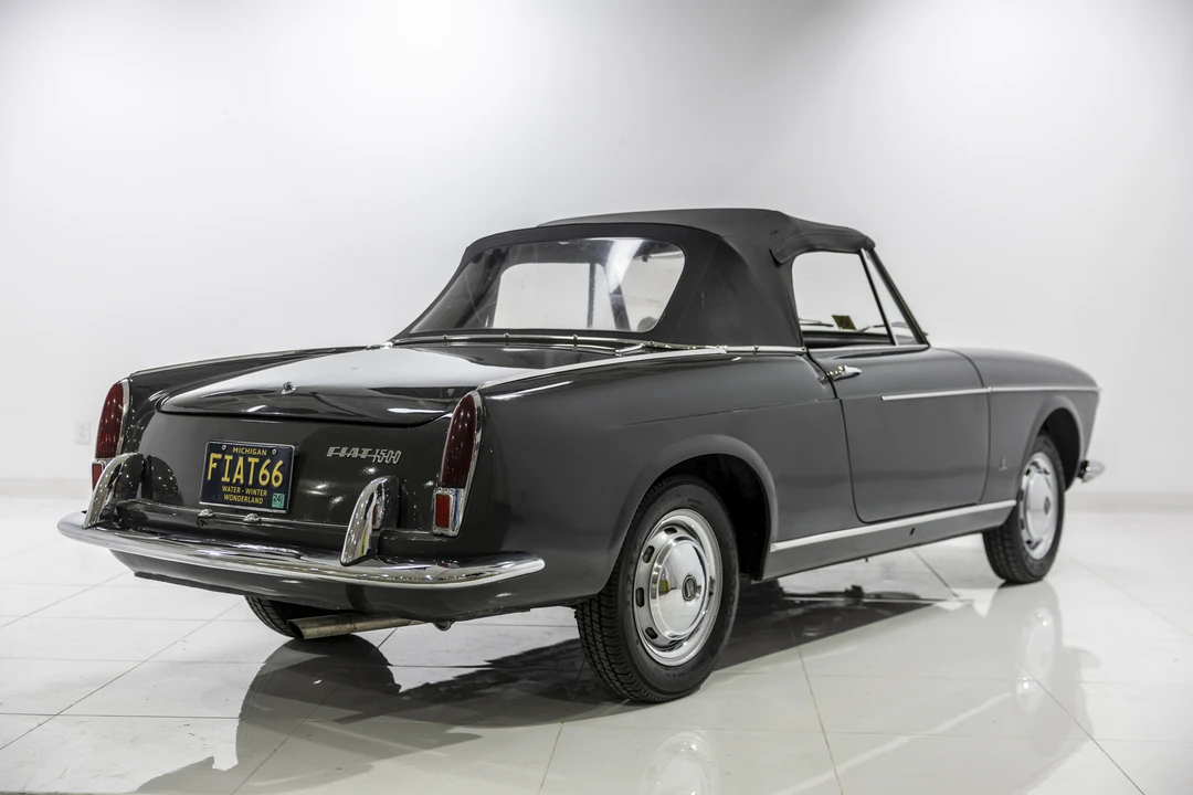 1966 Fiat Pininfarina Coupe & Cabriolet 2nd Gen - Image 6 of 31