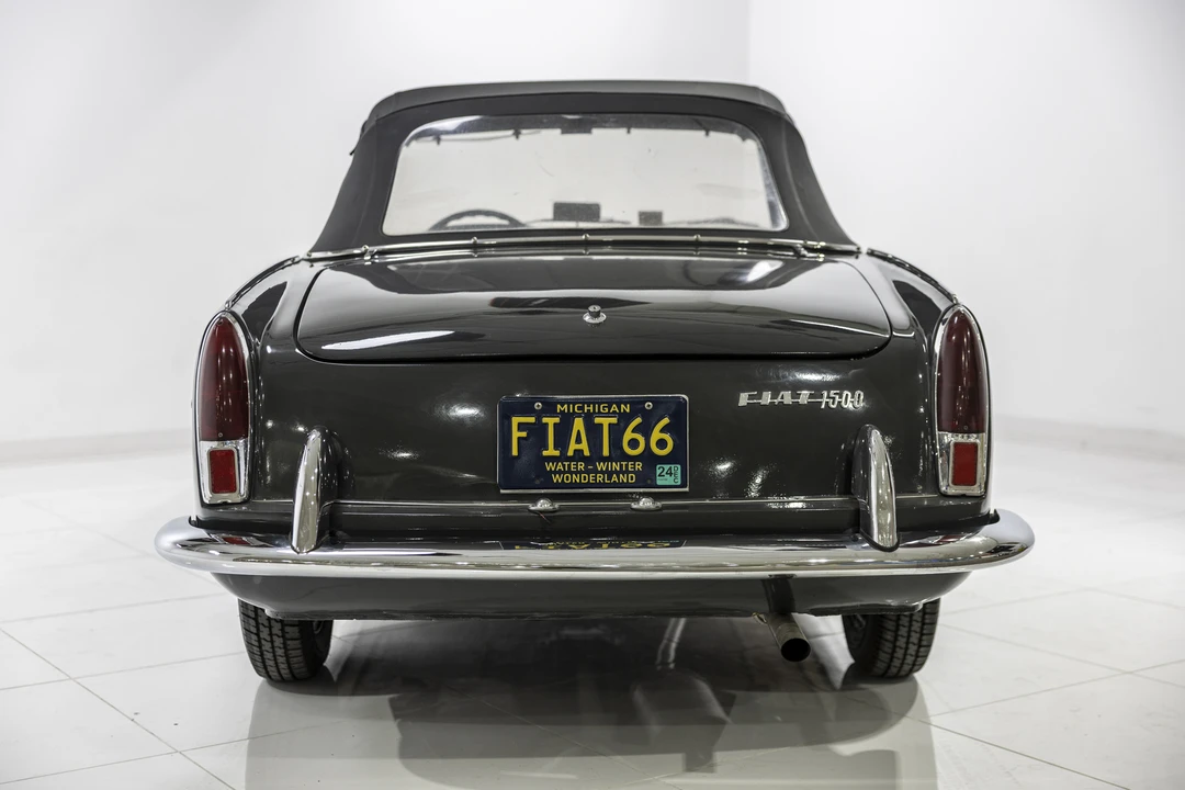 1966 Fiat Pininfarina Coupe & Cabriolet 2nd Gen - Image 5 of 31