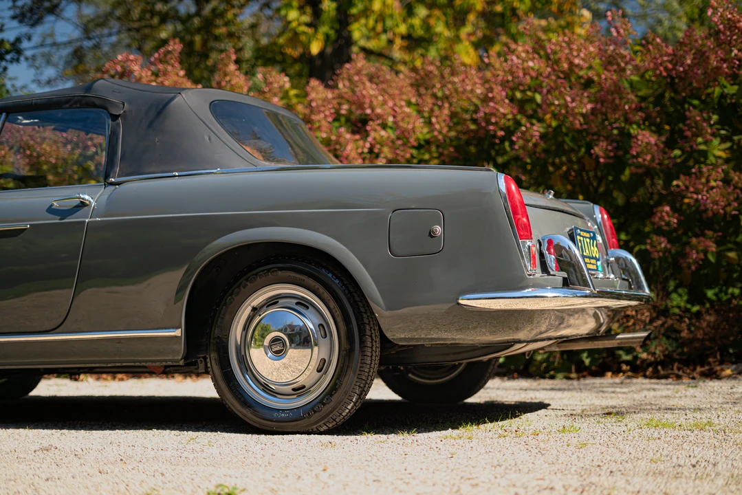 1966 Fiat Pininfarina Coupe & Cabriolet 2nd Gen - Image 26 of 31