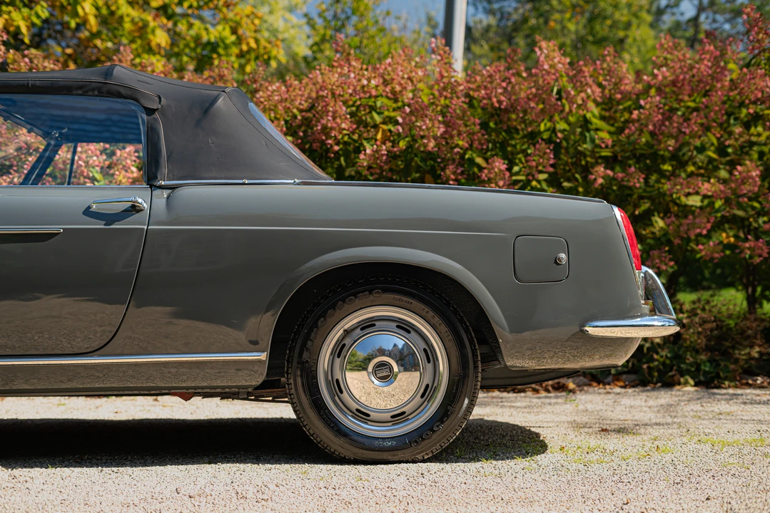 1966 Fiat Pininfarina Coupe & Cabriolet 2nd Gen - Image 21 of 31