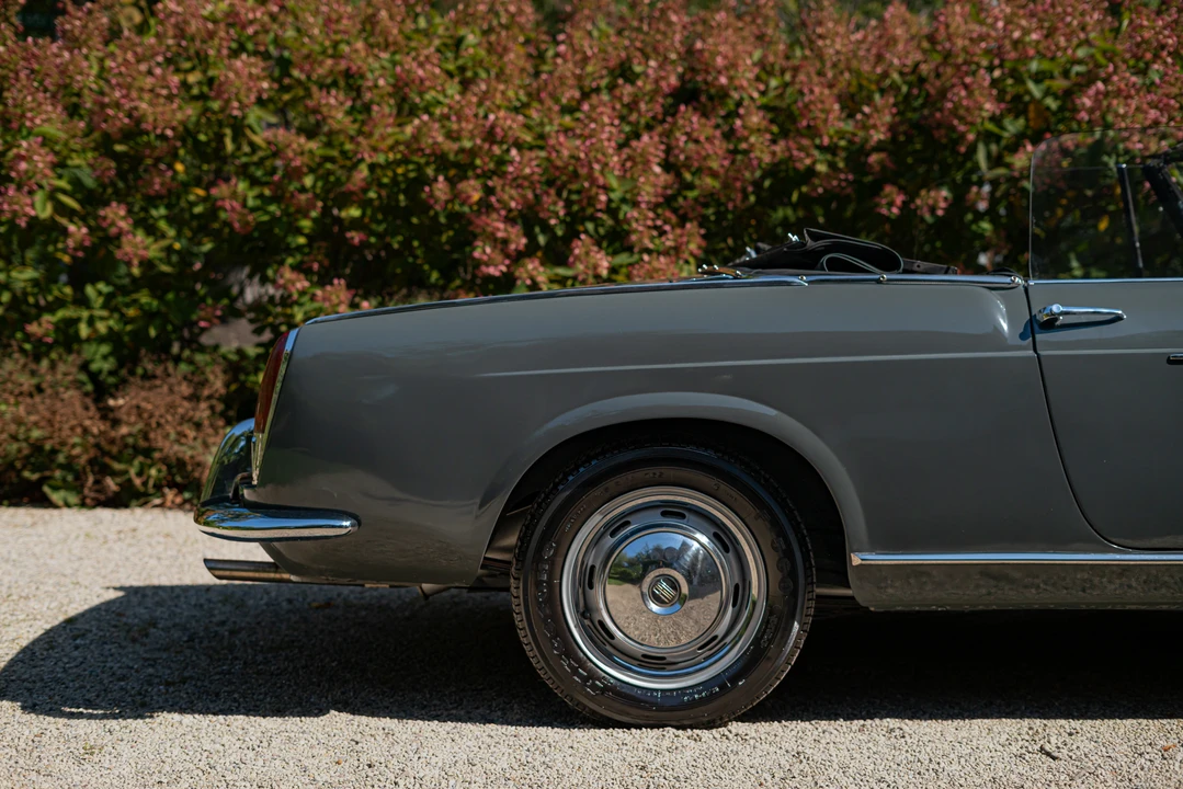 1966 Fiat Pininfarina Coupe & Cabriolet 2nd Gen - Image 22 of 31