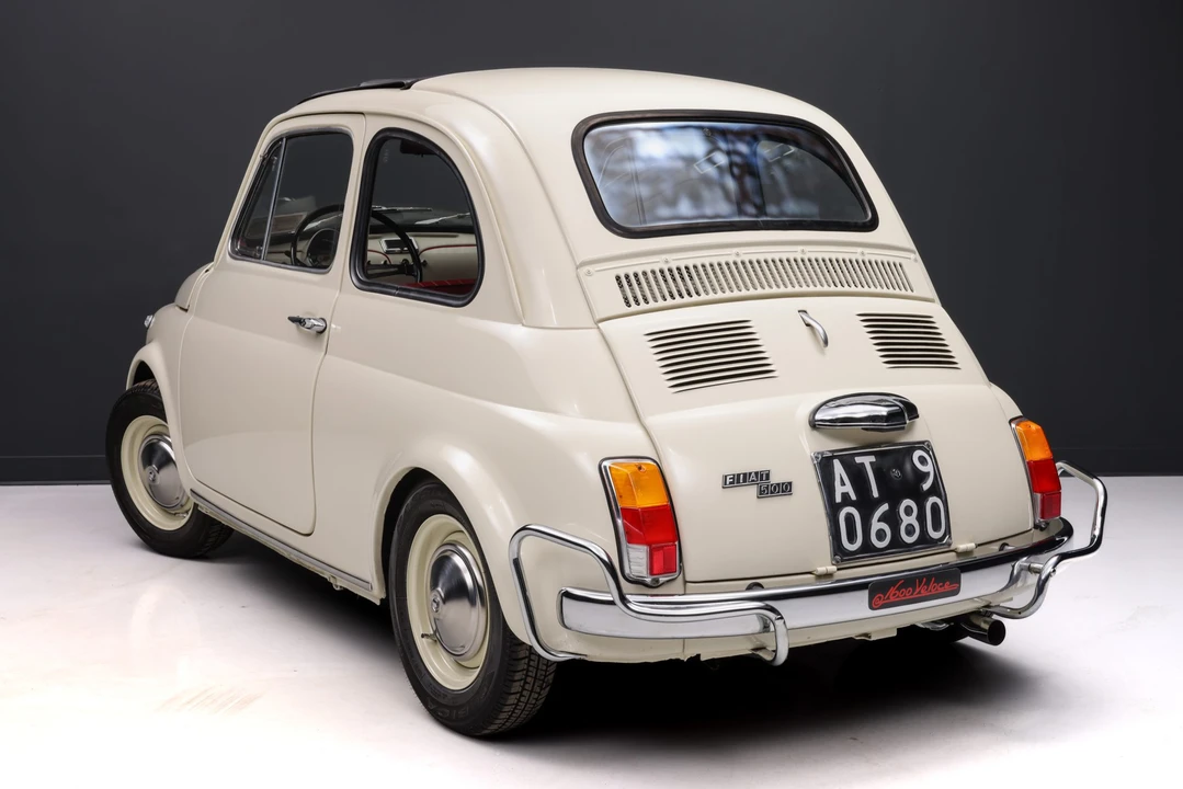1966 Fiat Nuova 500 - Image 11 of 31