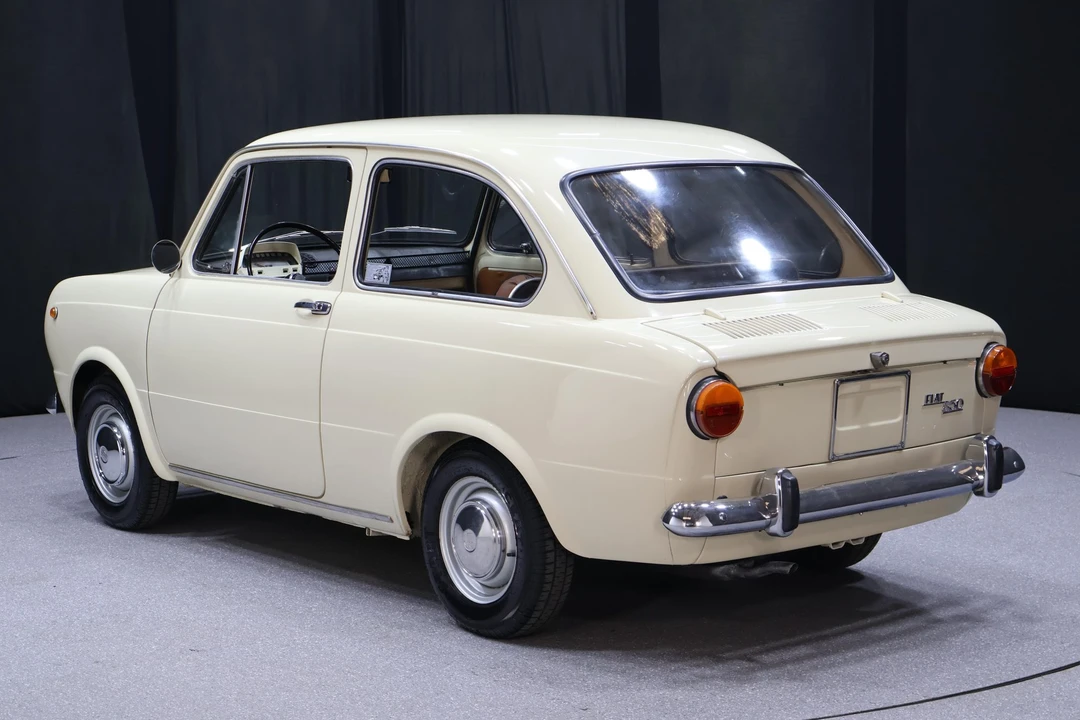 1966 Fiat 850 - Image 8 of 31