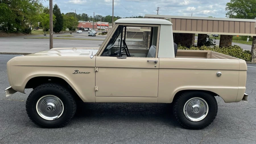 1966 Ford Bronco 1st Gen - Image 2 of 8