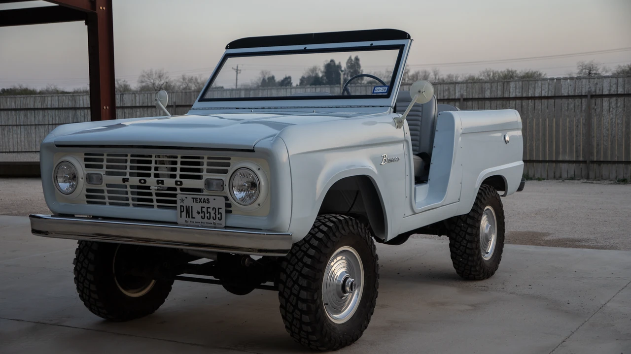 1966 Ford Bronco 1st Gen - Image 2 of 31