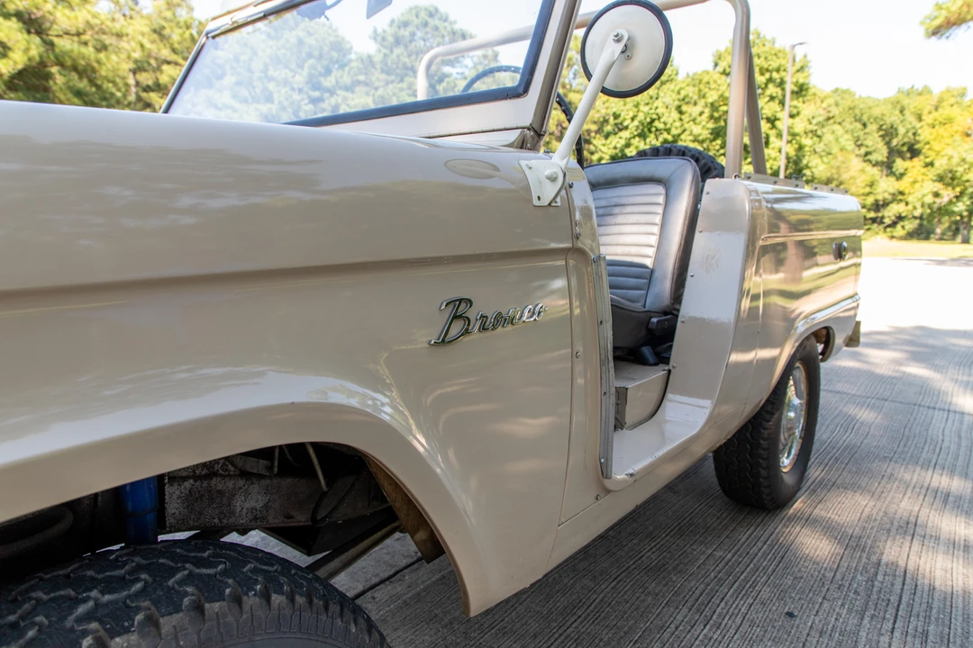 1966 Ford Bronco 1st Gen - Image 9 of 31