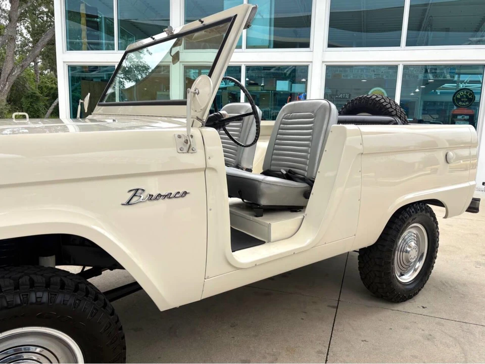 1966 Ford Bronco 1st Gen - Image 13 of 31