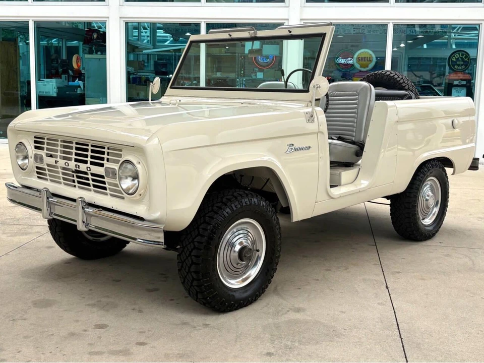 1966 Ford Bronco 1st Gen - Image 11 of 31