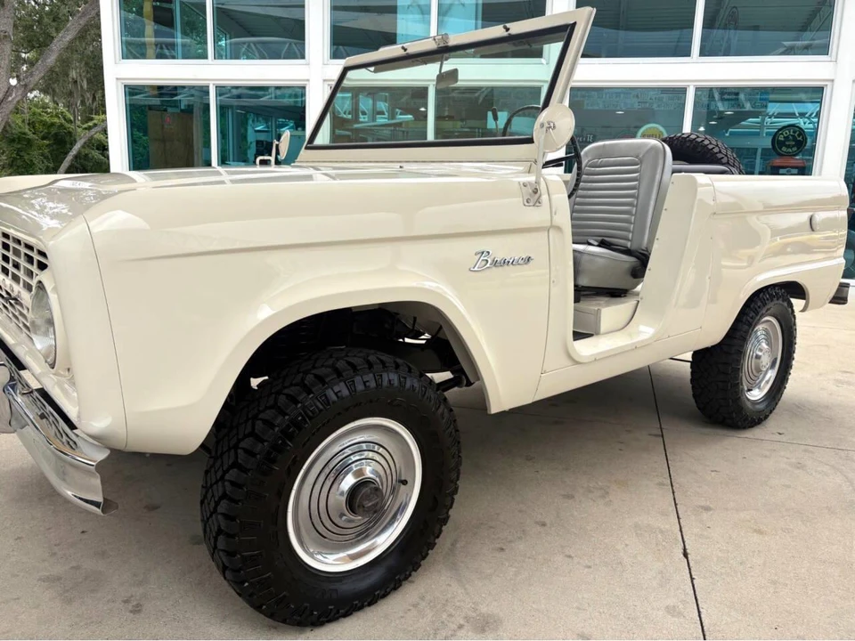 1966 Ford Bronco 1st Gen - Image 12 of 31