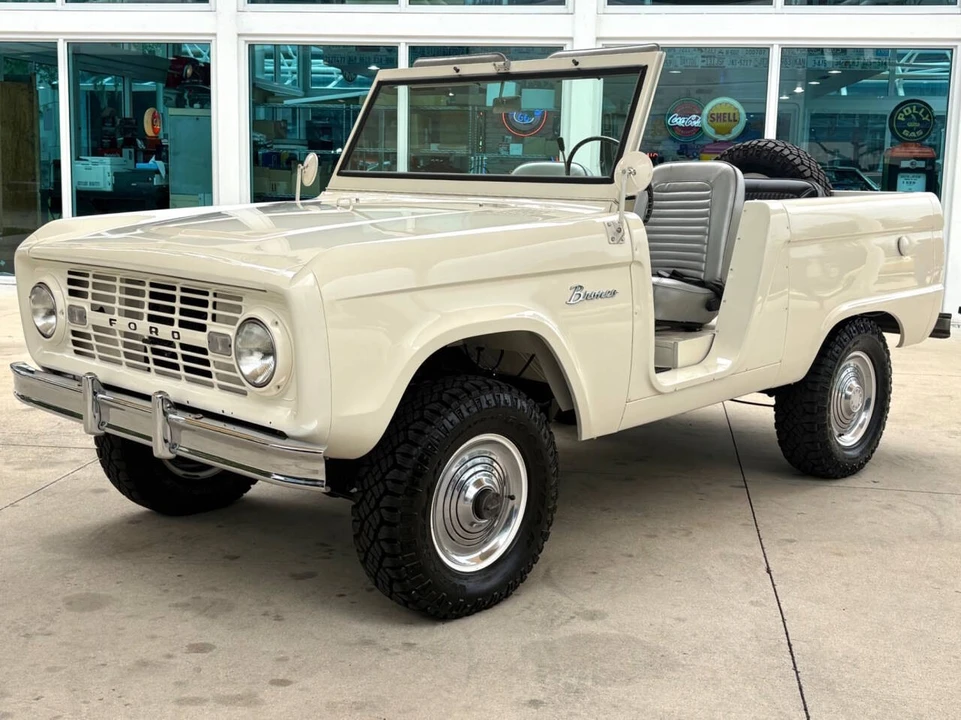 1966 Ford Bronco 1st Gen - Image 11 of 31