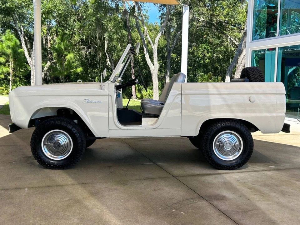 1966 Ford Bronco 1st Gen - Image 9 of 21