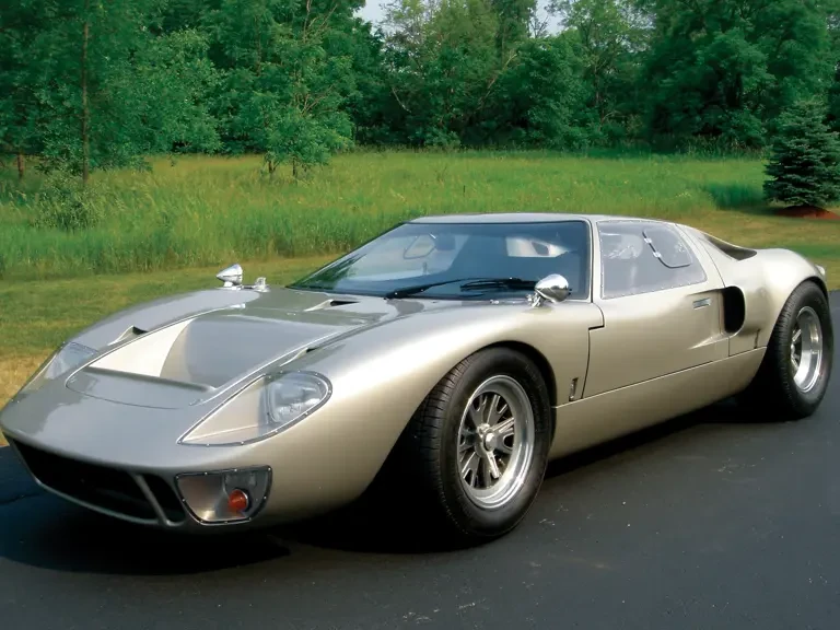 1966 Ford GT40 - Image 2 of 2