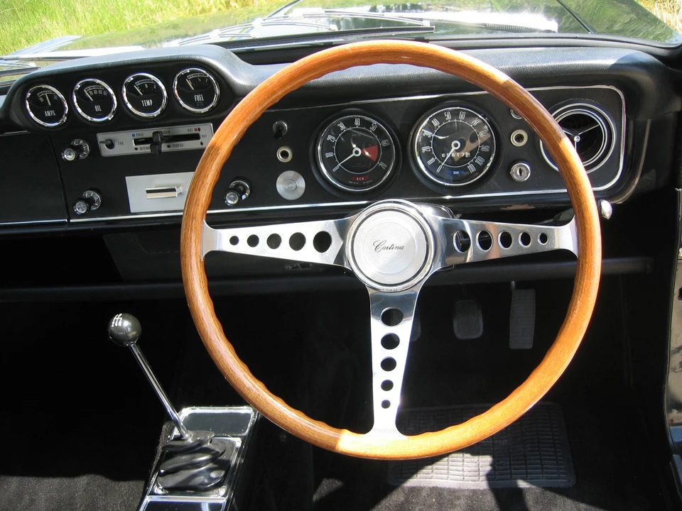 1966 Ford Cortina - Image 6 of 10