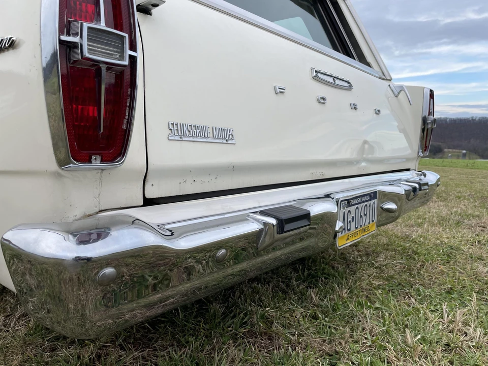 1966 Ford Country Sedan - Image 21 of 31