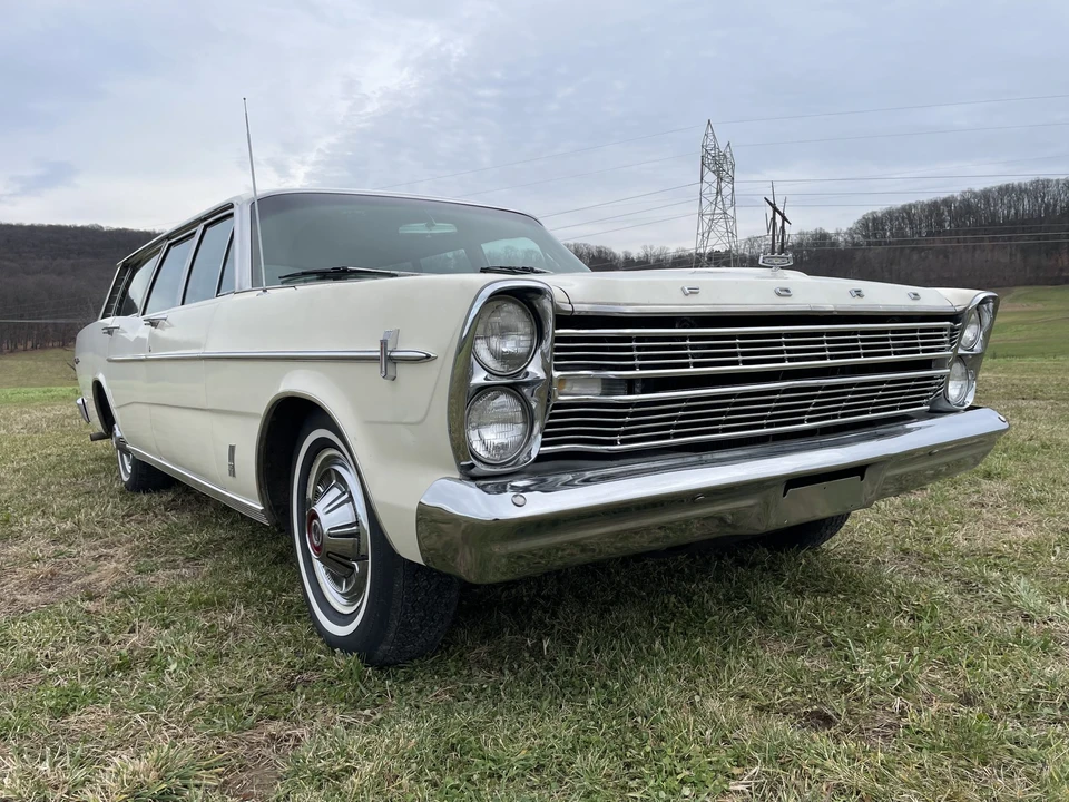1966 Ford Country Sedan - Image 5 of 31