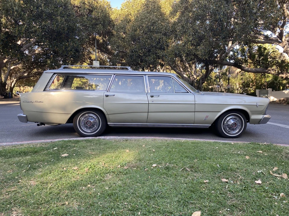 1966 Ford Country Sedan - Image 9 of 31