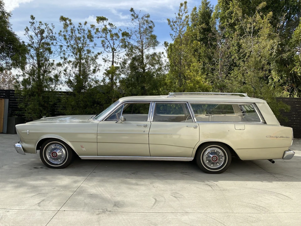 1966 Ford Country Sedan - Image 14 of 31