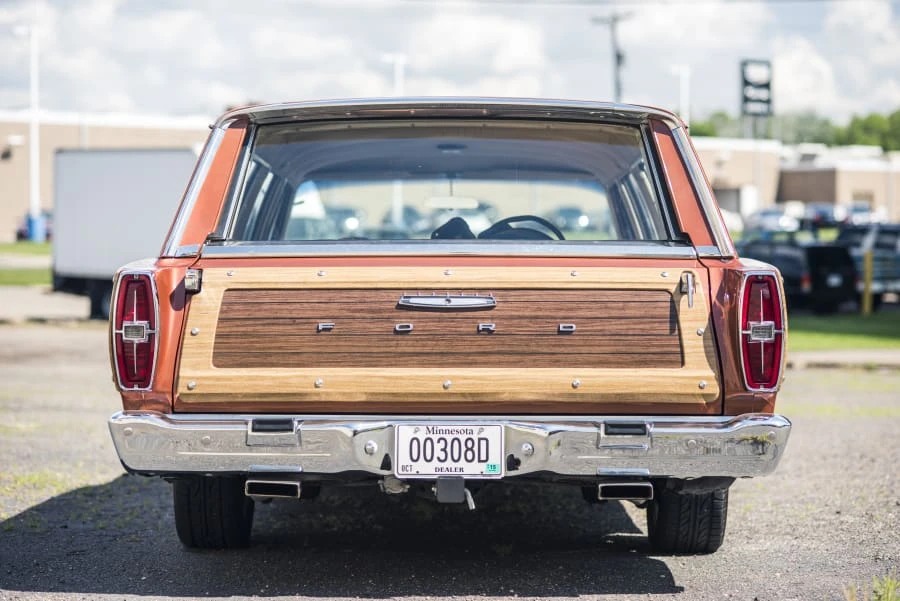 1966 Ford Country Squire - Image 7 of 12