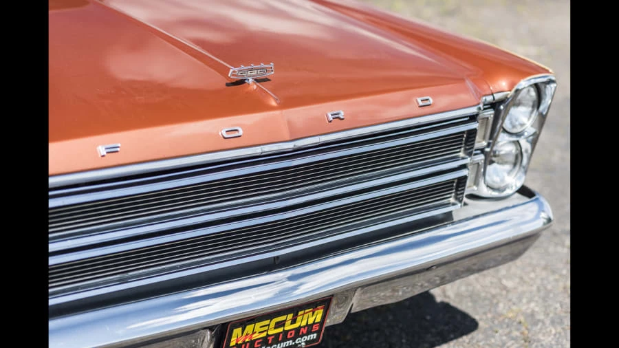 1966 Ford Country Squire - Image 11 of 12