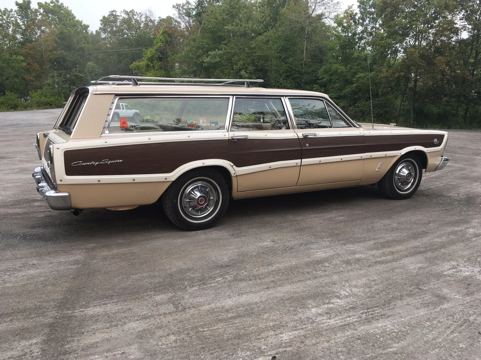 1966 Ford Country Squire - Image 7 of 31