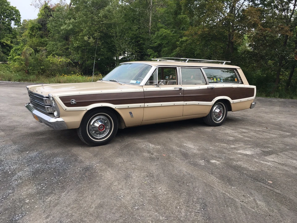1966 Ford Country Squire - Image 9 of 31