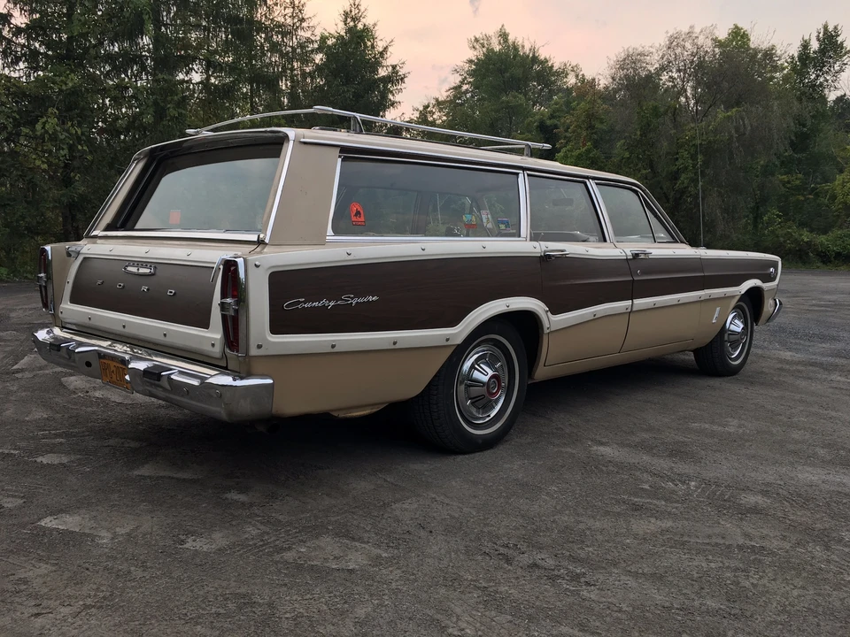 1966 Ford Country Squire - Image 11 of 31