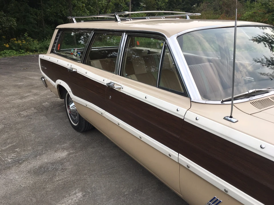 1966 Ford Country Squire - Image 13 of 31