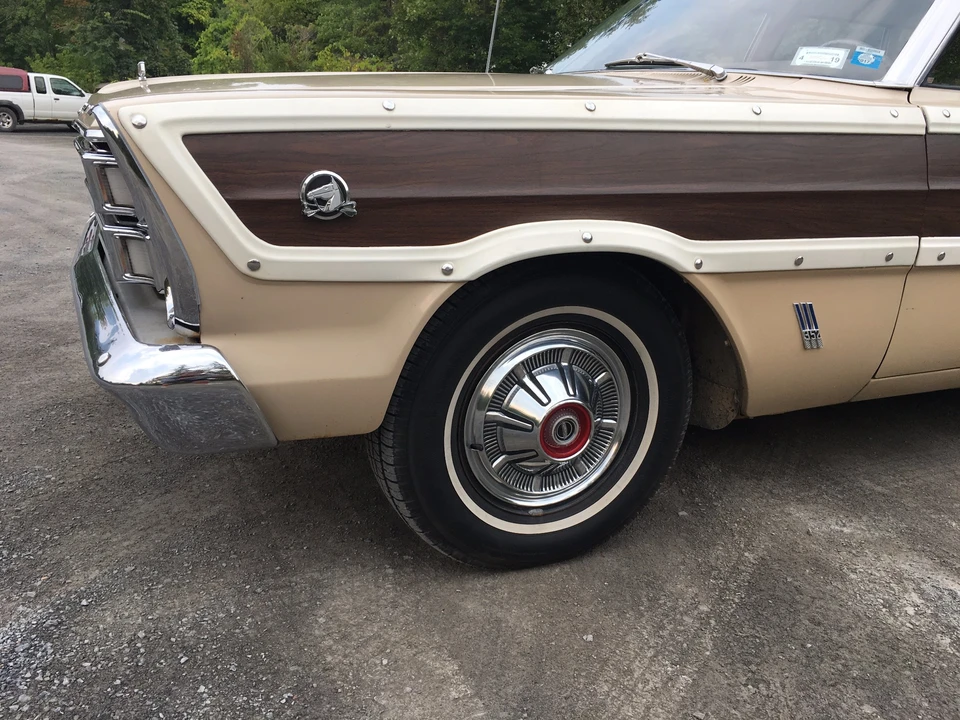 1966 Ford Country Squire - Image 24 of 31
