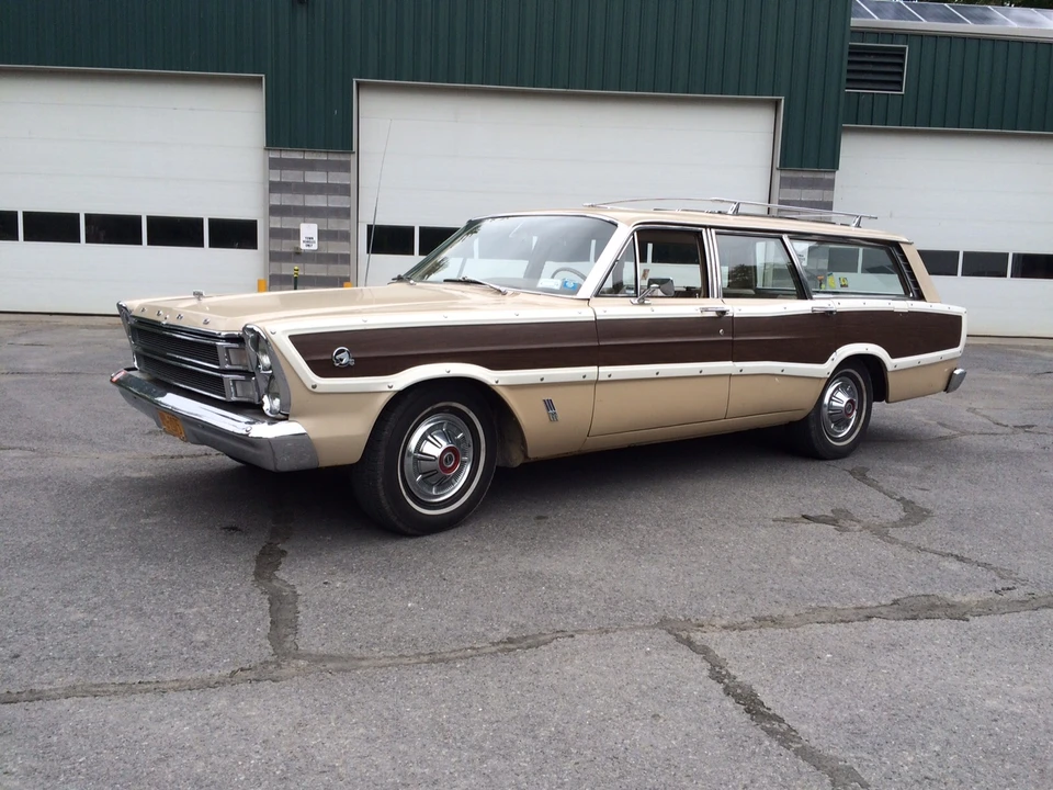 1966 Ford Country Squire - Image 2 of 31