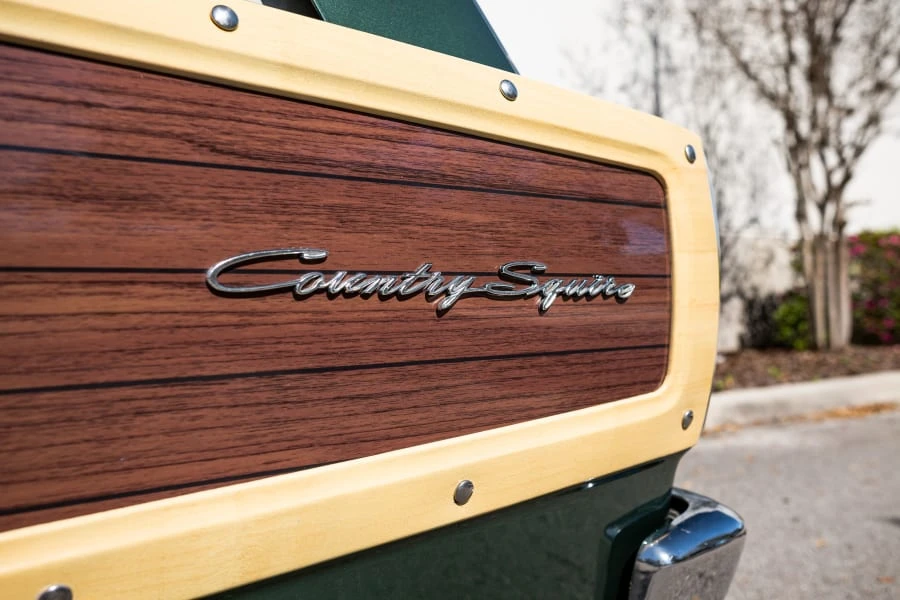 1966 Ford Country Squire - Image 11 of 31