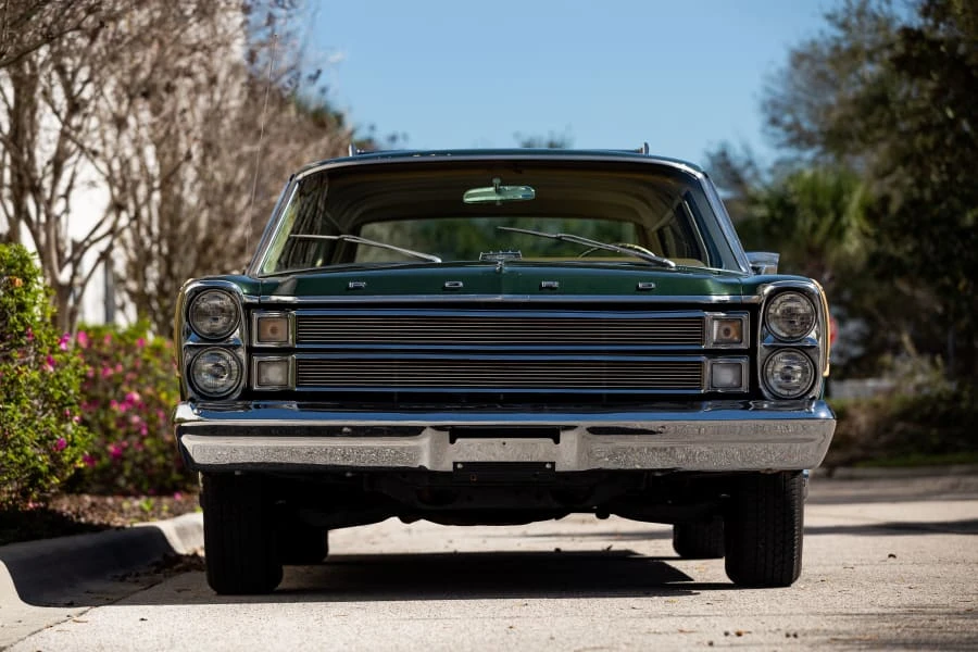1966 Ford Country Squire - Image 4 of 31