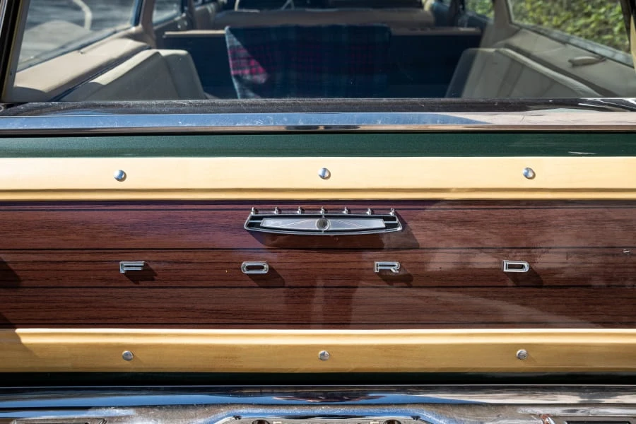 1966 Ford Country Squire - Image 15 of 31