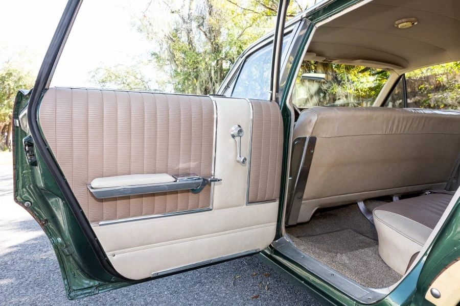 1966 Ford Country Squire - Image 28 of 31