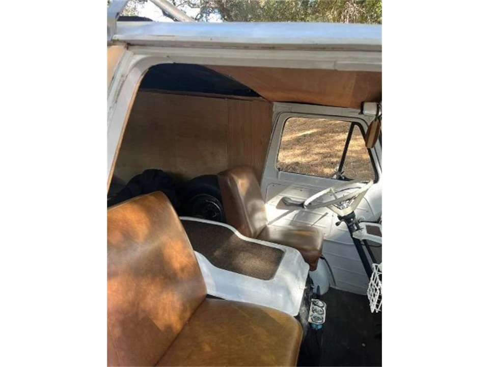 1966 Ford Econoline Van - Image 5 of 11